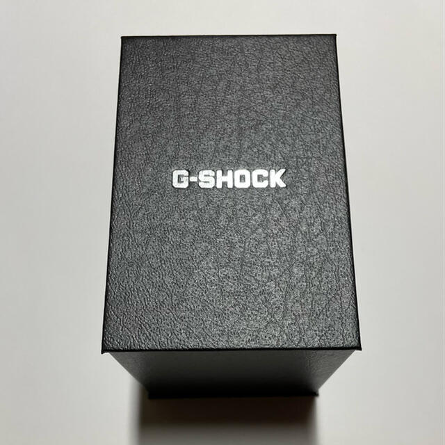 未使用品　G-SHOCK GMW-B5000D-1JF