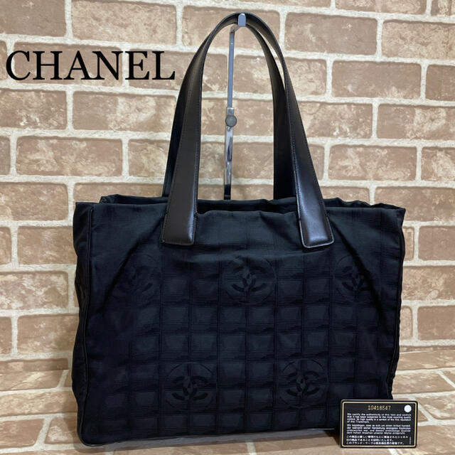 CHANEL シャネル　トートバッグ　トラベルライン　ブラック　美品　人気レザー