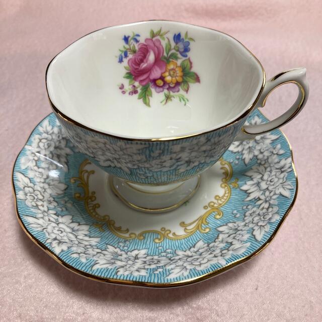 ROYAL ALBERT(ロイヤルアルバート)のティーカップ&ソーサー　1客 インテリア/住まい/日用品のキッチン/食器(グラス/カップ)の商品写真