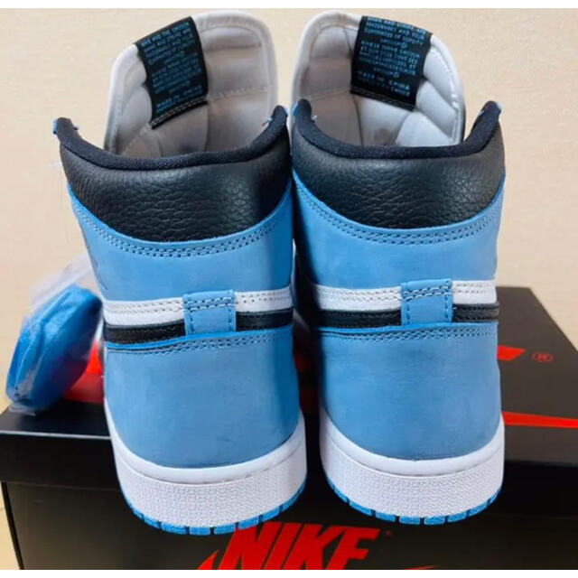 NIKE(ナイキ)の26.5cm NIKE AIR JORDAN 1 UNIVERSITY BLUE メンズの靴/シューズ(スニーカー)の商品写真