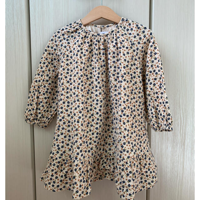 ZARA KIDS(ザラキッズ)のZARA ワンピース　3-4Y キッズ/ベビー/マタニティのキッズ服女の子用(90cm~)(ワンピース)の商品写真