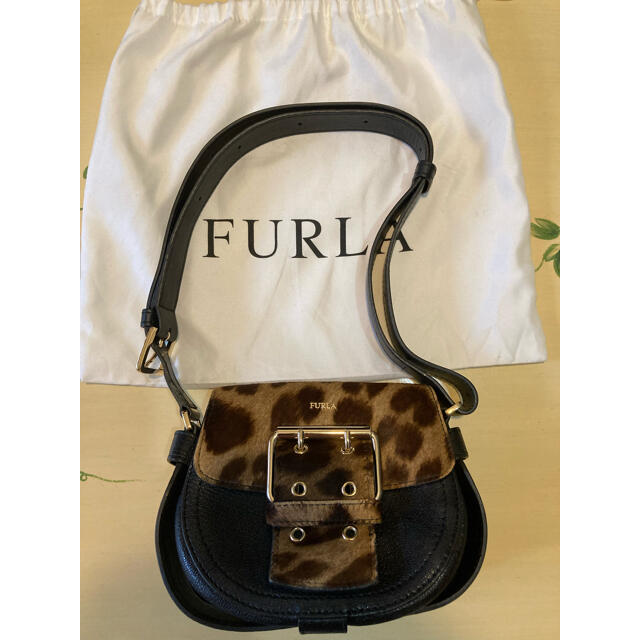 Furla(フルラ)のFURLAレオパードミニバッグ　黒フルラ レディースのバッグ(ハンドバッグ)の商品写真