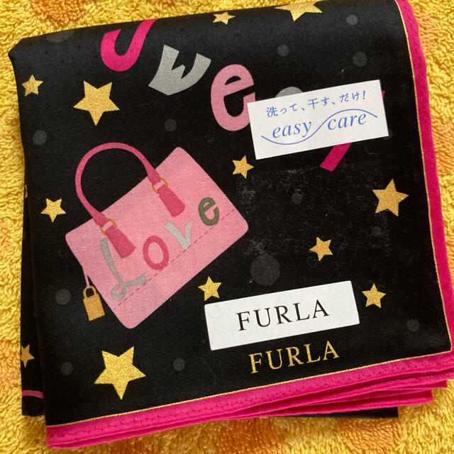 Furla(フルラ)のフルラ  ハンカチ　ゴールドスター レディースのファッション小物(ハンカチ)の商品写真