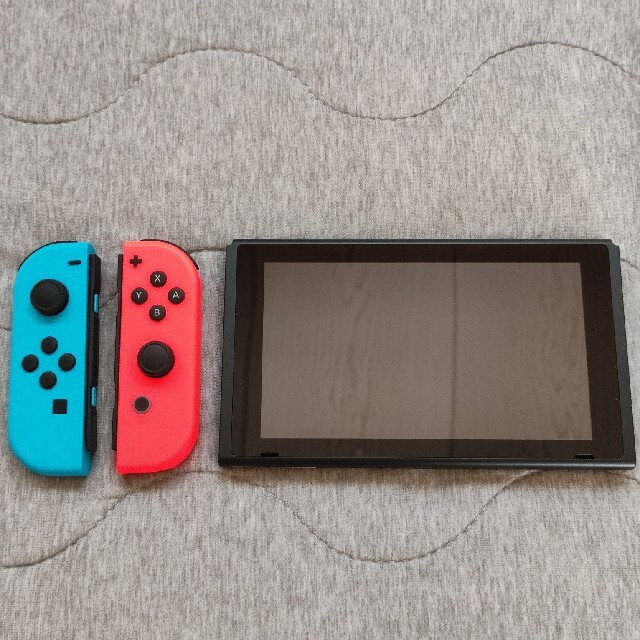 Nintendo Switch 任天堂スイッチ　極美品　使用わずか