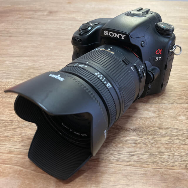 SONY α57 SLT-A57 SIGMA 18-250mm ズームレンズ付 デジタル一眼