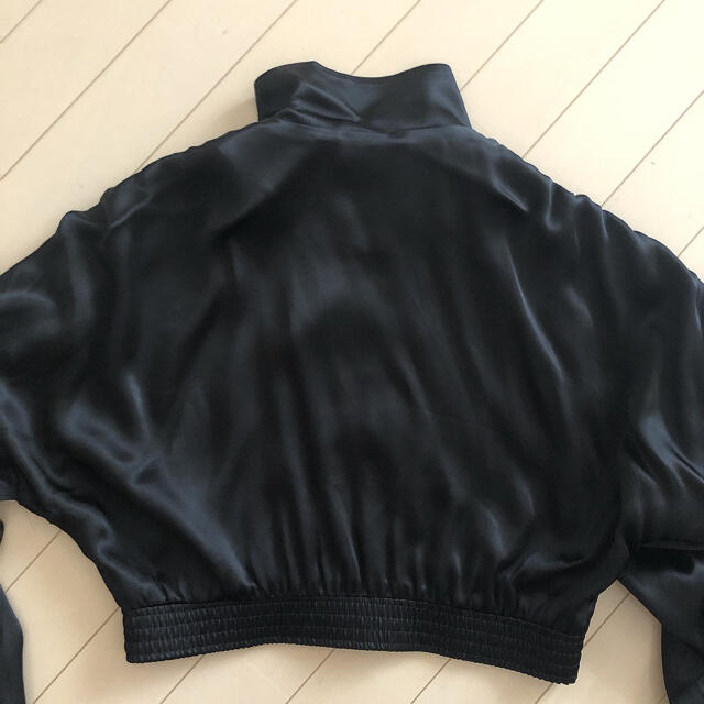 ZARA(ザラ)のZARA ショートジャケット レディースのジャケット/アウター(その他)の商品写真