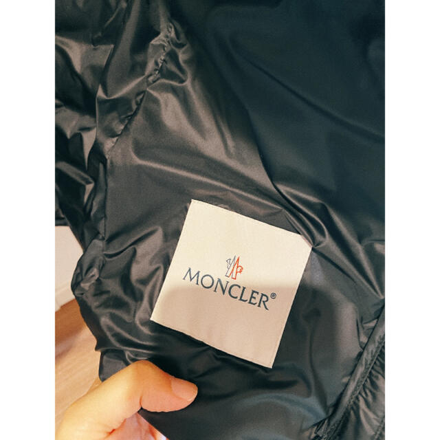 MONCLER(モンクレール)の極美品【MONCLER】大人もOK！！2019ss キッズTAKAROA 14A レディースのジャケット/アウター(ダウンジャケット)の商品写真