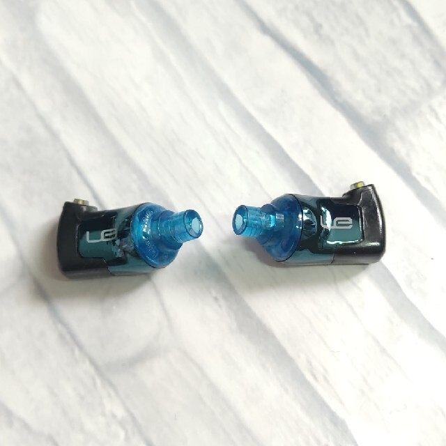 Ultimate Ears TripleFi 10(10pro)　　イヤホン