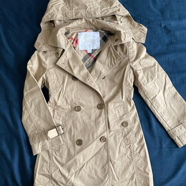 BURBERRY(バーバリー)の★BURBERRY CHILDREN★バーバリーチルドレン　キッズトレンチコート キッズ/ベビー/マタニティのキッズ服女の子用(90cm~)(コート)の商品写真