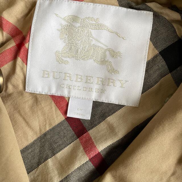 BURBERRY(バーバリー)の★BURBERRY CHILDREN★バーバリーチルドレン　キッズトレンチコート キッズ/ベビー/マタニティのキッズ服女の子用(90cm~)(コート)の商品写真