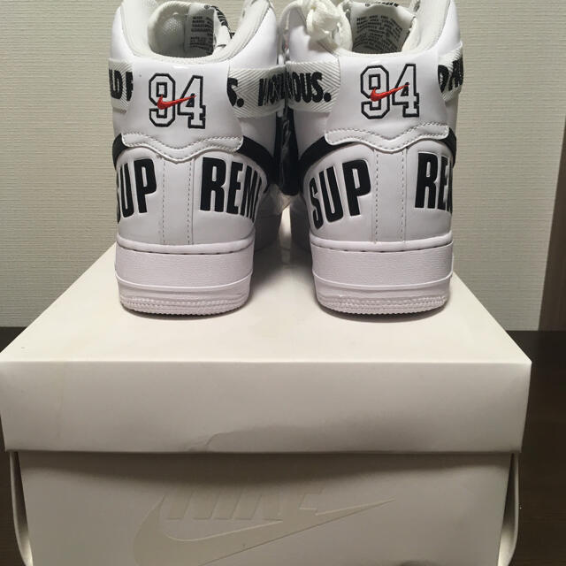 supreme × NIKE AIR FORCE 1 HIGH SP 白黒