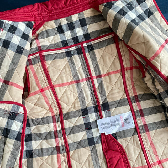 BURBERRY(バーバリー)のBurberry Children キルティングジャケット 8y 128cm キッズ/ベビー/マタニティのキッズ服女の子用(90cm~)(コート)の商品写真