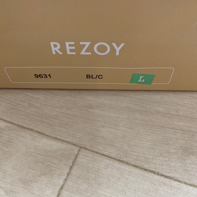 REZOY(リゾイ)の値下げ！リゾイ♡スニーカーソールショートブーツ　L レディースの靴/シューズ(ブーティ)の商品写真