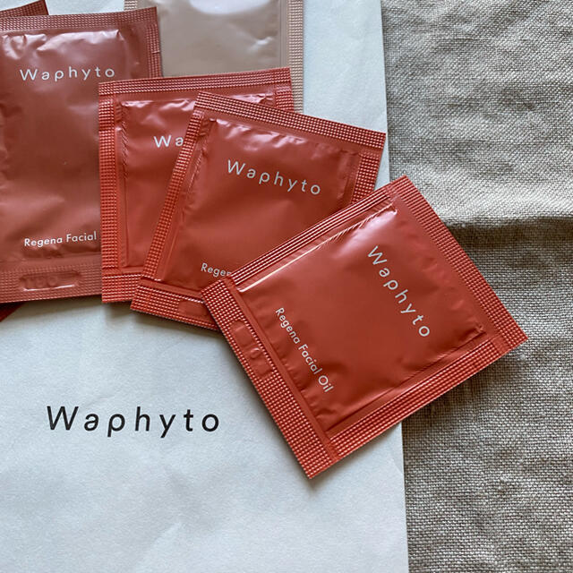 Waphyto☆スキンケアトライアルセット☆ コスメ/美容のキット/セット(サンプル/トライアルキット)の商品写真