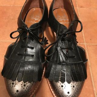 ジェフリーキャンベル(JEFFREY CAMPBELL)のジェフリーキャンベル　美品(ローファー/革靴)