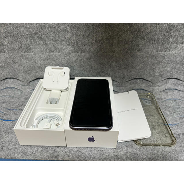 iPhone 11 256GB パープルSIMフリー／元箱あり、付属品新品