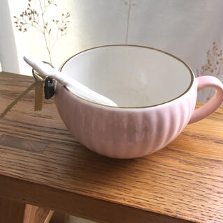 フランフラン(Francfranc)のピンク×ゴールド　スープマグカップ&スプーン付き　陶器(グラス/カップ)