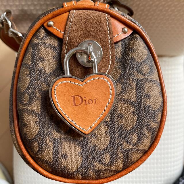 Christian Dior(クリスチャンディオール)のChristian Dior ディオール　バッグ　ハートの鍵 レディースのバッグ(トートバッグ)の商品写真