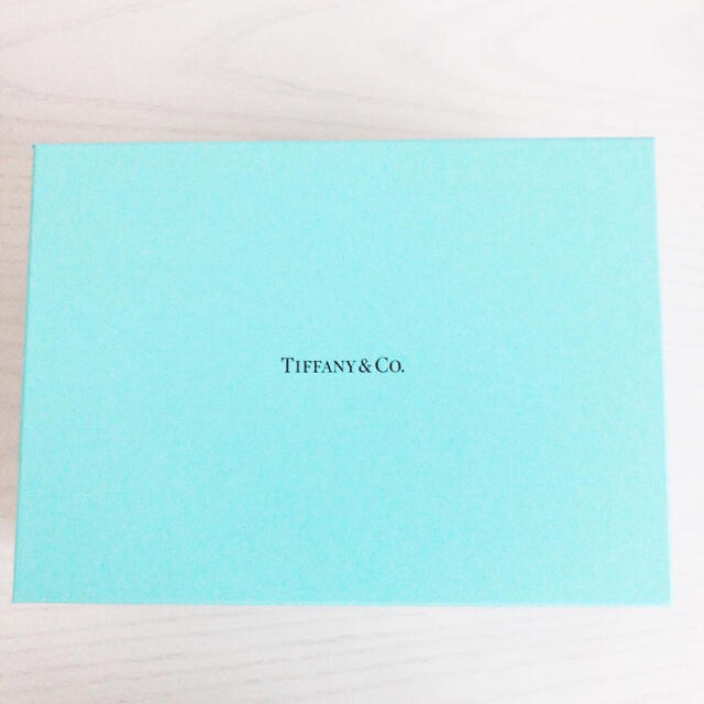 Tiffany & Co.(ティファニー)の新品未使用*TIFFANY&Co.*ガラスタンブラー インテリア/住まい/日用品のキッチン/食器(タンブラー)の商品写真