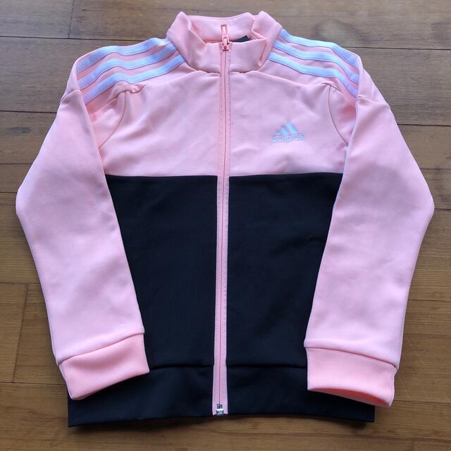 adidas(アディダス)の上着　女の子　120 キッズ/ベビー/マタニティのキッズ服女の子用(90cm~)(ジャケット/上着)の商品写真