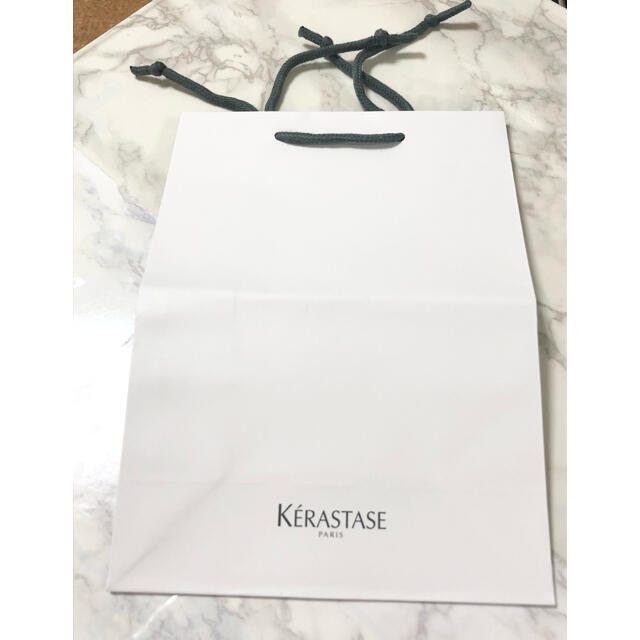 KERASTASE(ケラスターゼ)のケラスターゼ　ショップ袋　ショッパー　紙袋　kerastase レディースのバッグ(ショップ袋)の商品写真