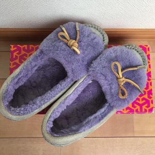 アグ(UGG)のUGG モカシン　レディース　23cm(スリッポン/モカシン)