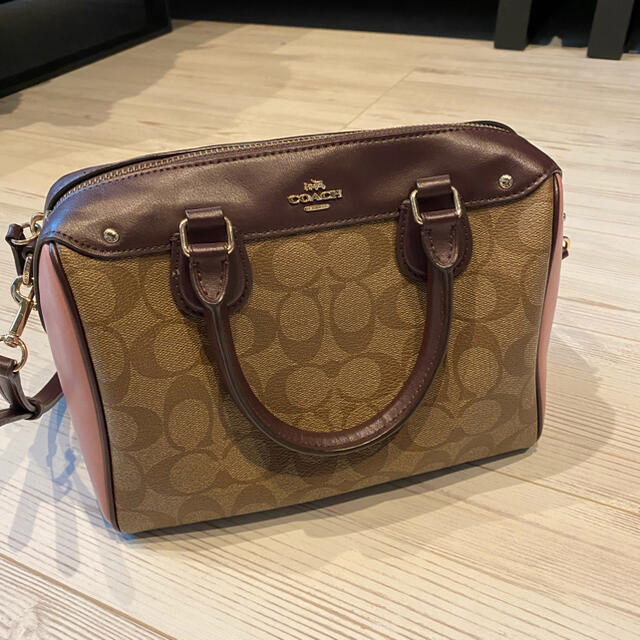 COACH(コーチ)のcoachショルダーバック レディースのバッグ(ショルダーバッグ)の商品写真