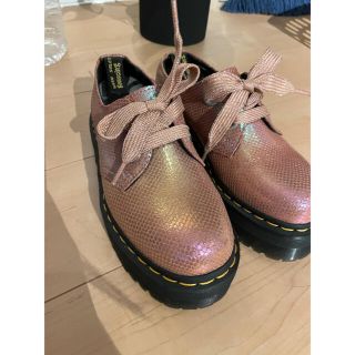 ドクターマーチン(Dr.Martens)のDr.Martens Holly2ホールピンク(ブーツ)