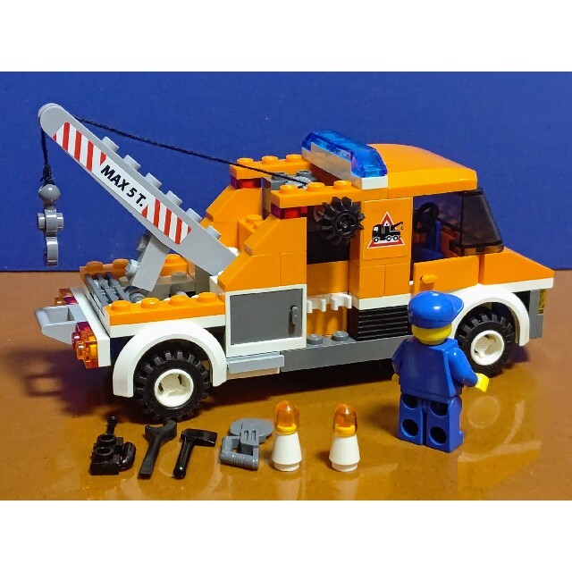 Lego(レゴ)のレゴ★シティ  レゴの町 レッカー車 7638  美品 人気 激レア エンタメ/ホビーのおもちゃ/ぬいぐるみ(模型/プラモデル)の商品写真