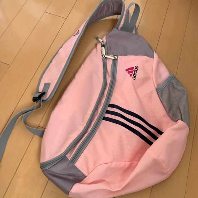 adidas(アディダス)のアディダス  ワンショルダーバッグ レディースのバッグ(ショルダーバッグ)の商品写真