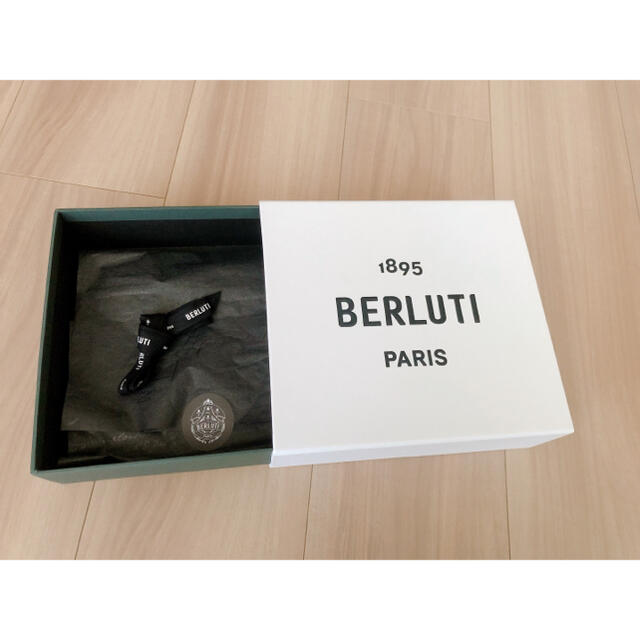 Berluti(ベルルッティ)のベルルッティ　箱 レディースのバッグ(ショップ袋)の商品写真