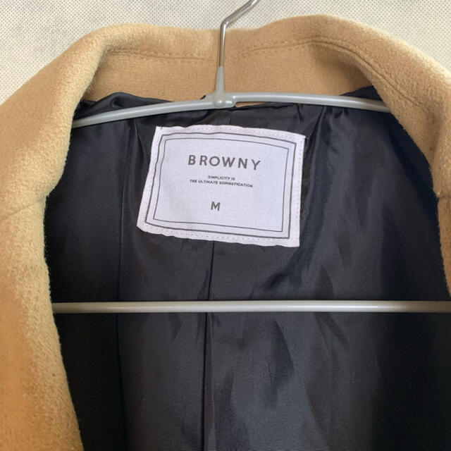 BROWNY(ブラウニー)のベージュ　チェスターコート レディースのジャケット/アウター(チェスターコート)の商品写真