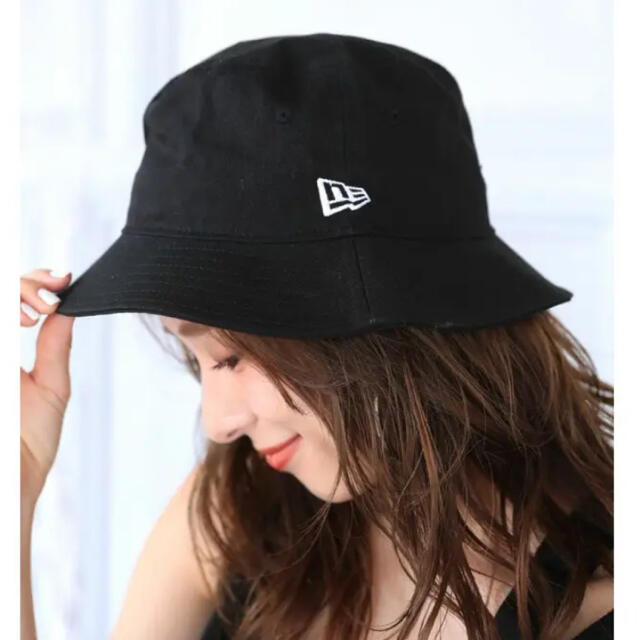NEW ERA(ニューエラー)のニューエラ＊バケハ レディースの帽子(ハット)の商品写真