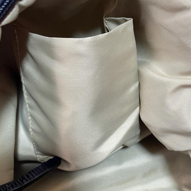 GINZA Kanematsu(ギンザカネマツ)の銀座カネマツ　美品　エナメル　ショルダーバッグ レディースのバッグ(ショルダーバッグ)の商品写真