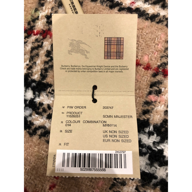 BURBERRY(バーバリー)のBurberryマフラー　新品 メンズのファッション小物(マフラー)の商品写真