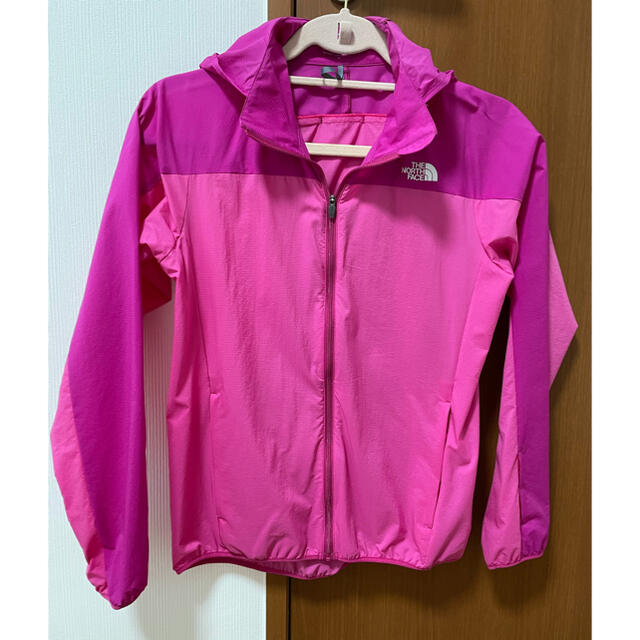 THE NORTH FACE(ザノースフェイス)のノースフェイス　ナイロンパーカー　NPW21668 レディースのトップス(パーカー)の商品写真