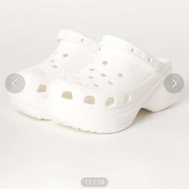 crocs(クロックス)の厚底クロックス 白 レディースの靴/シューズ(サンダル)の商品写真