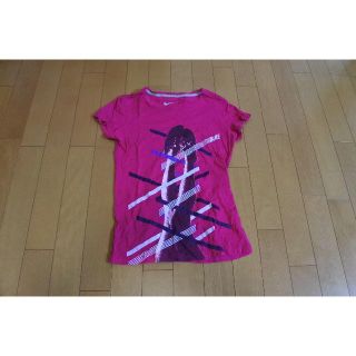 ナイキ(NIKE)のNKE トップス　Tシャツ(Tシャツ(半袖/袖なし))