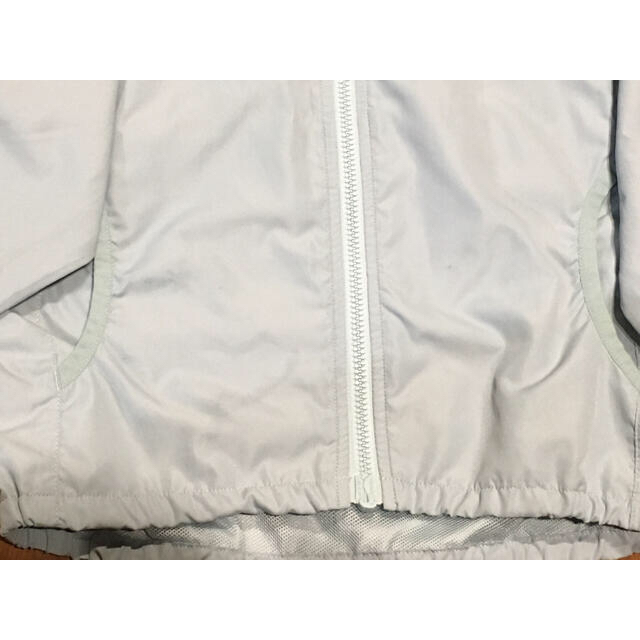 MUJI (無印良品)(ムジルシリョウヒン)の無印　ナイロンジャケット　140 水色 キッズ/ベビー/マタニティのキッズ服女の子用(90cm~)(ジャケット/上着)の商品写真