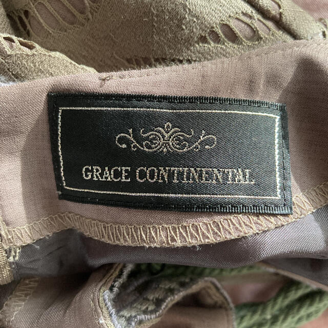 GRACE CONTINENTAL(グレースコンチネンタル)のぴぃ様専用【未使用】グレースコンチネンタル レースモチーフカフタンワンピース36 レディースのワンピース(ひざ丈ワンピース)の商品写真