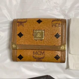 エムシーエム(MCM)の【匿名配送】MCM 三つ折り財布(財布)