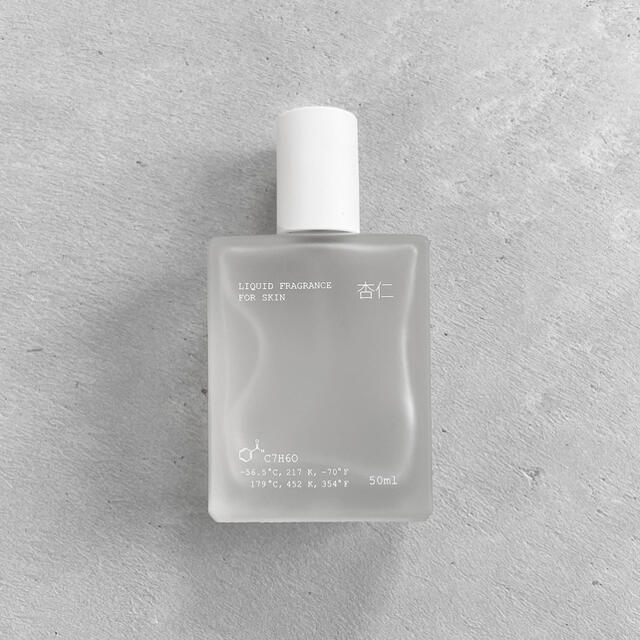 LIQUID FRAGRANCE 杏仁 香水