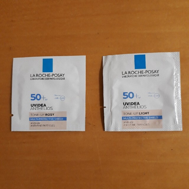 LA ROCHE-POSAY(ラロッシュポゼ)のLA  ROCHE-POSAY UVイデア XL プロテクショントーンアップ コスメ/美容のベースメイク/化粧品(化粧下地)の商品写真