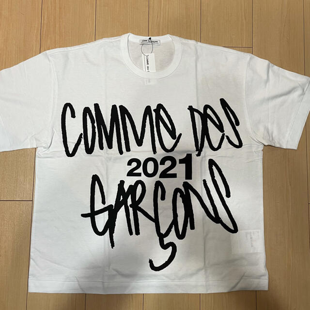 COMME des GARCONS(コムデギャルソン)の21aw路面店限定 オーバーサイズビッグシルエットT白 新品未使用 メンズのトップス(Tシャツ/カットソー(半袖/袖なし))の商品写真