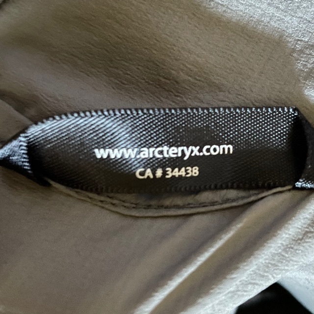 ARC'TERYX(アークテリクス)のアークテリクス　マウンテンジャケット　ジャージ メンズのジャケット/アウター(マウンテンパーカー)の商品写真