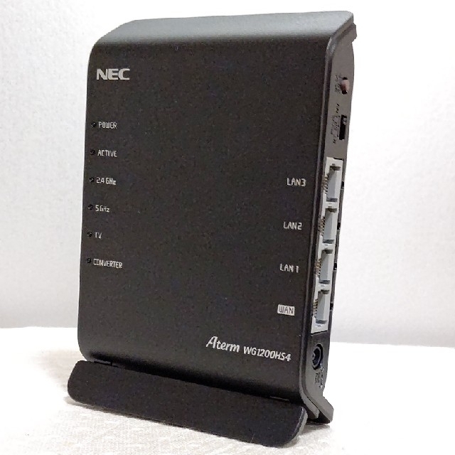 NEC(エヌイーシー)のWi-Fiルーター Aterm PA-WG1200HS4(NE) スマホ/家電/カメラのPC/タブレット(PC周辺機器)の商品写真