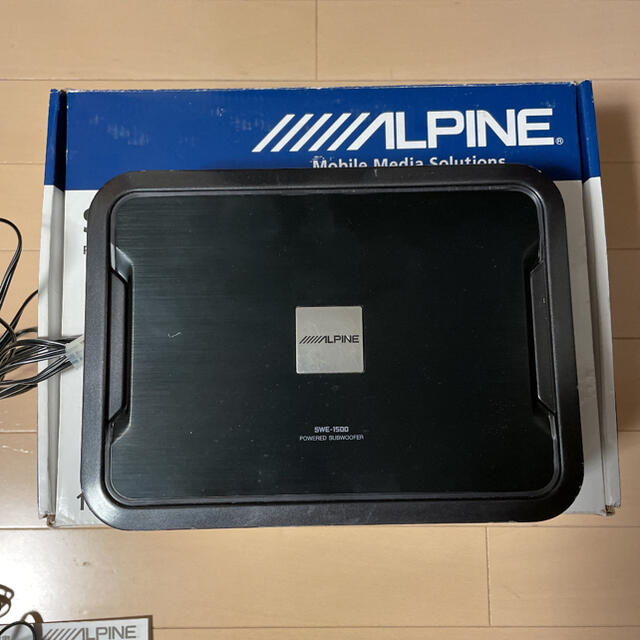 ALPINE SWE-1500 サブウーハー　サブウーファー　アルパイン