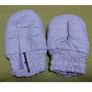 パタゴニア(patagonia)の未使用パタゴニアスノーグローブミトン手袋6-12m(手袋)