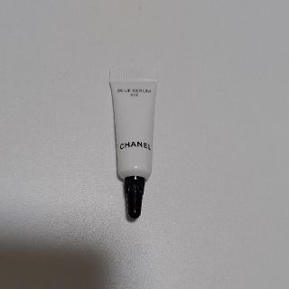 シャネル(CHANEL)の専用。シャネル ブルー セラム アイ(アイケア/アイクリーム)