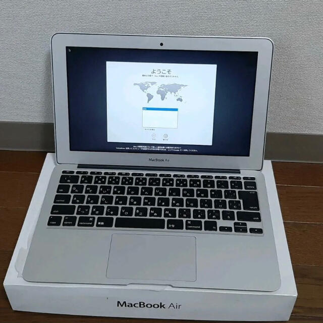 APPLE MacBook Air MACBOOK AIR MD712J/B - ノートPC